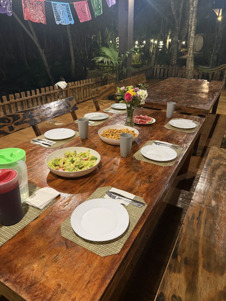 Strava na retreatu 3 – Healing Ceremonies Mexico